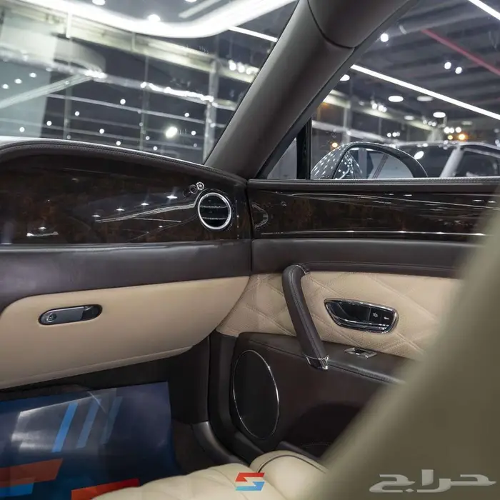 بنتلي فلاينج سبير موديل 2016 14