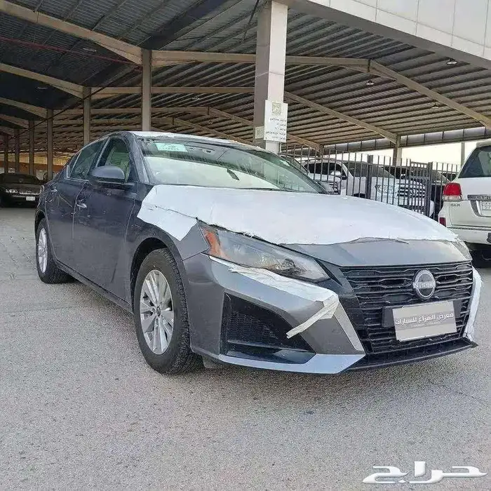 نيسان التيما S ستاندر موديل 2025 تم البيع 4