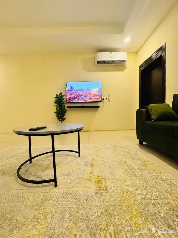 شقه للإيجار بحي التعاون 3