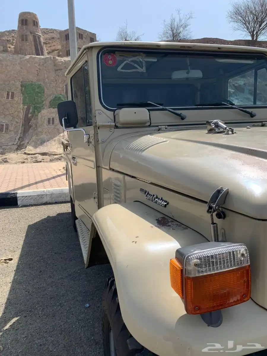 شاص تويوتا 1982 (مخزن) 7
