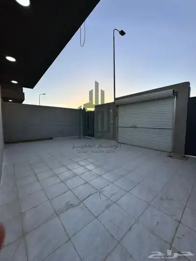 للبيع فلل نصف ارض بحي الصفا موقع مميز 1