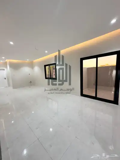 للبيع فلل نصف ارض بحي الصفا موقع مميز 13