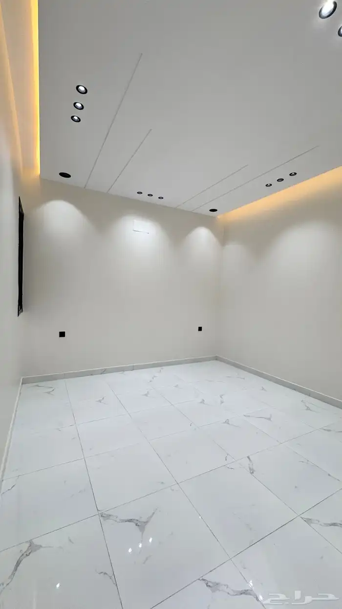 للبيع شقق ارضي مخطط جوهره تاره حي الاسكان طريق ابهاالخميس 20