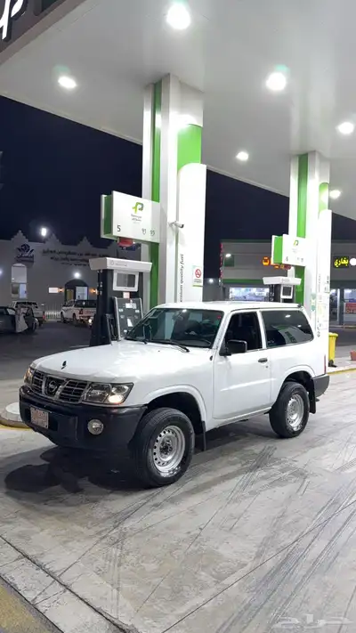 نيسان ربع موديل 2002 1