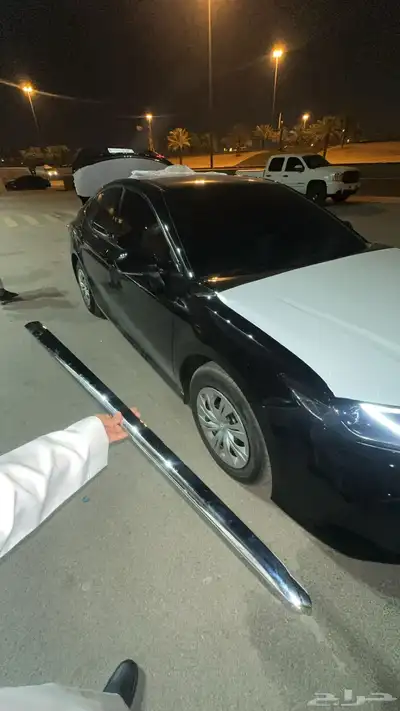 ازياق أبواب كامري 2025 وكاله للبيع 1