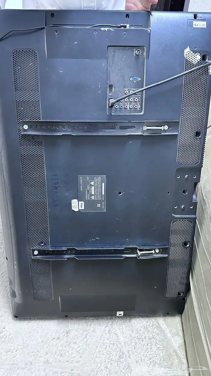 جهاز تلفزيون مستعمل ماركة TCL 2