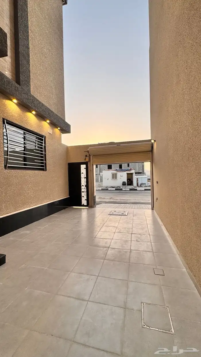 للبيع شقق ارضي مخطط جوهره تاره حي الاسكان طريق ابهاالخميس 2