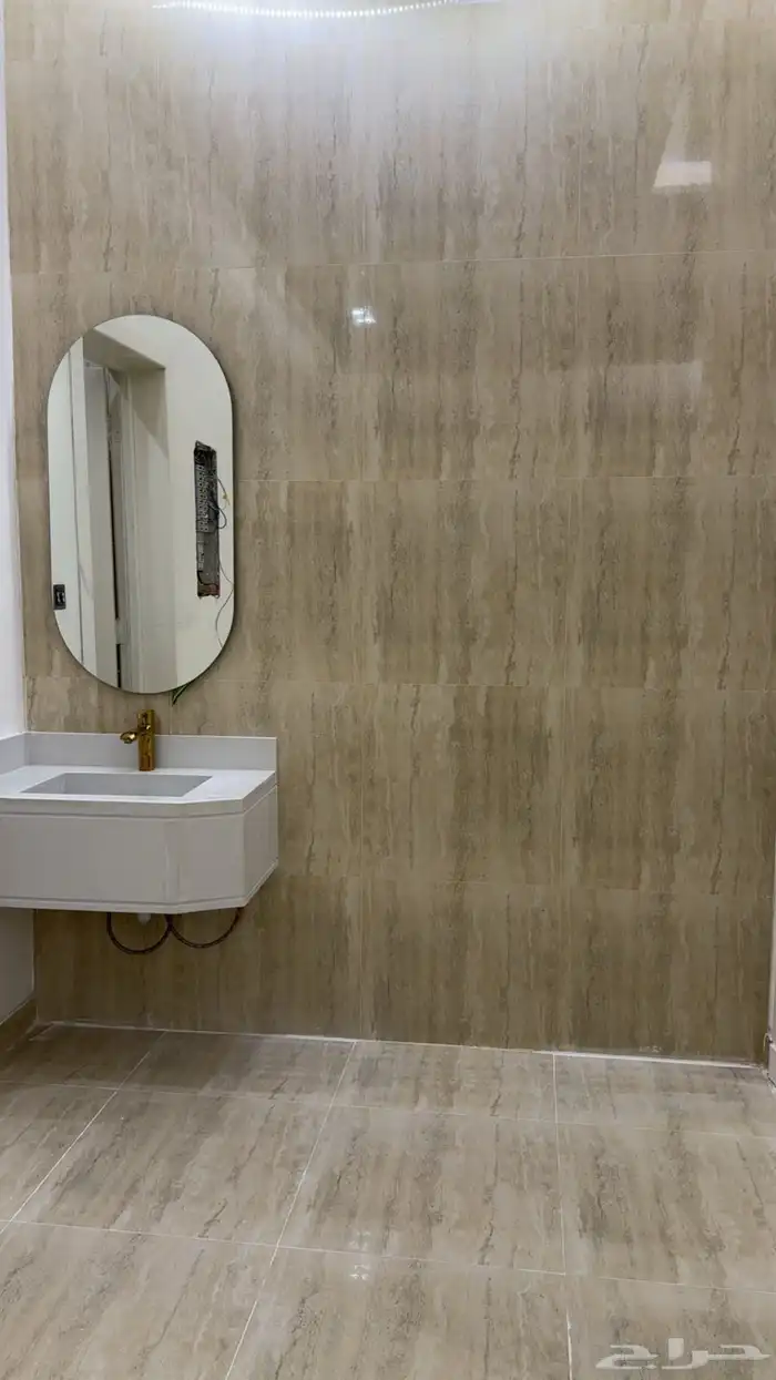 ادوار ارضية للبيع حي العريجاء الغربي 3