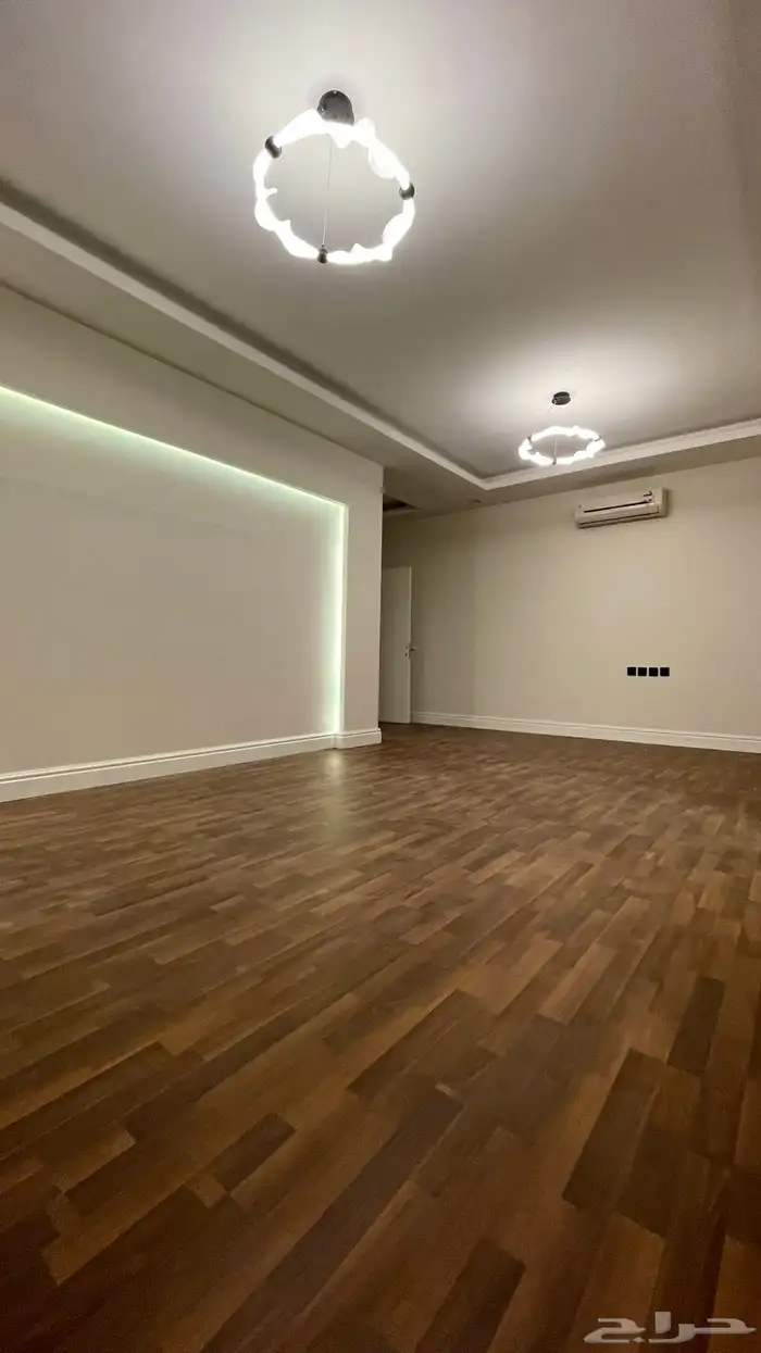 ( تم التاجير ) 4