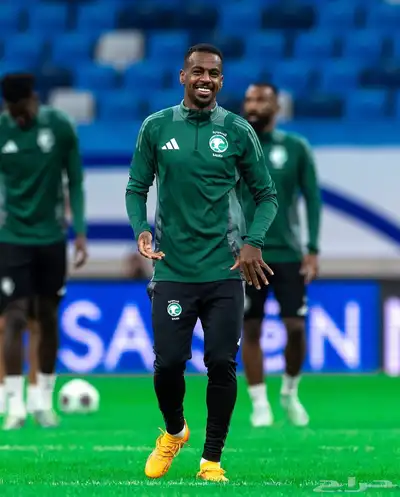 اطقم تيشيرت تمارين المنتخب السعودي 24-25 3