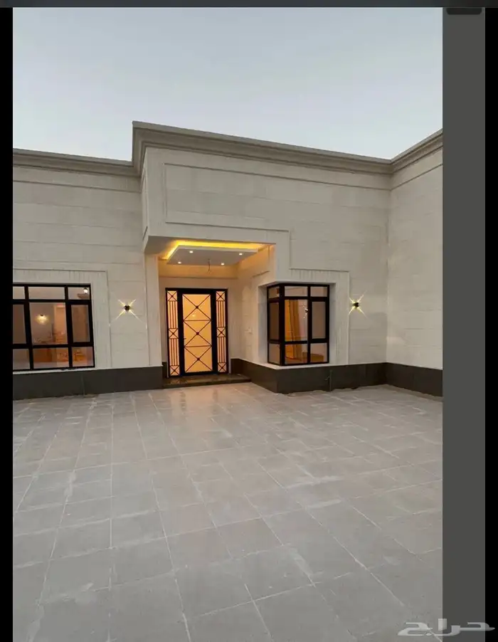 للبيع دور شخصي مساحه 770 متر 7