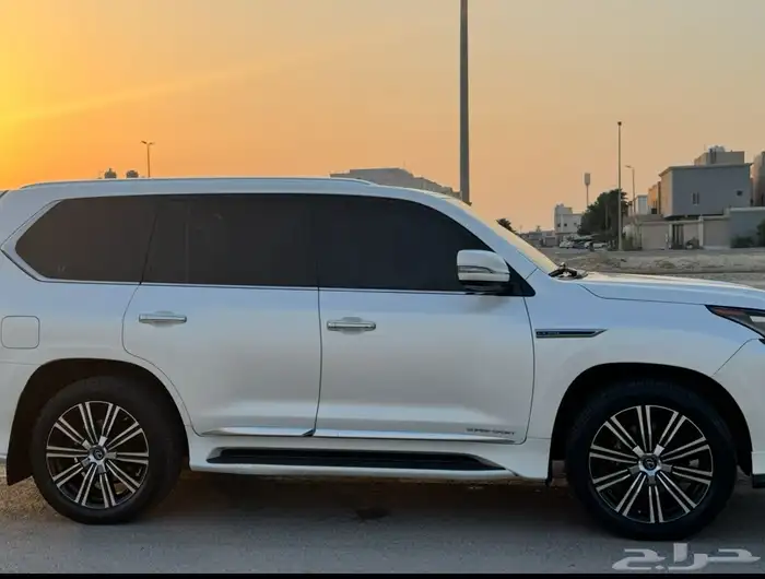 لكزس بريمي 2020 ماشي 270 1