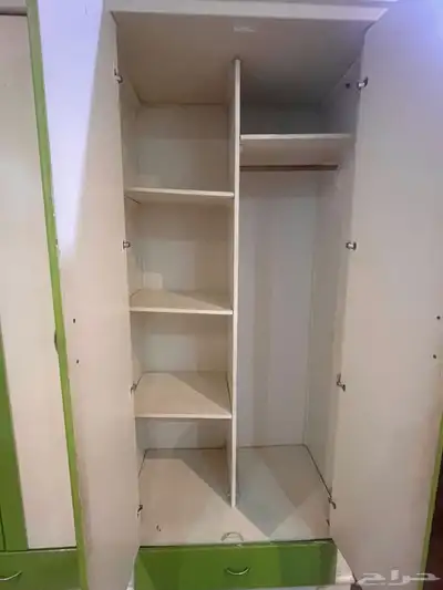 دولاب ملابس 1