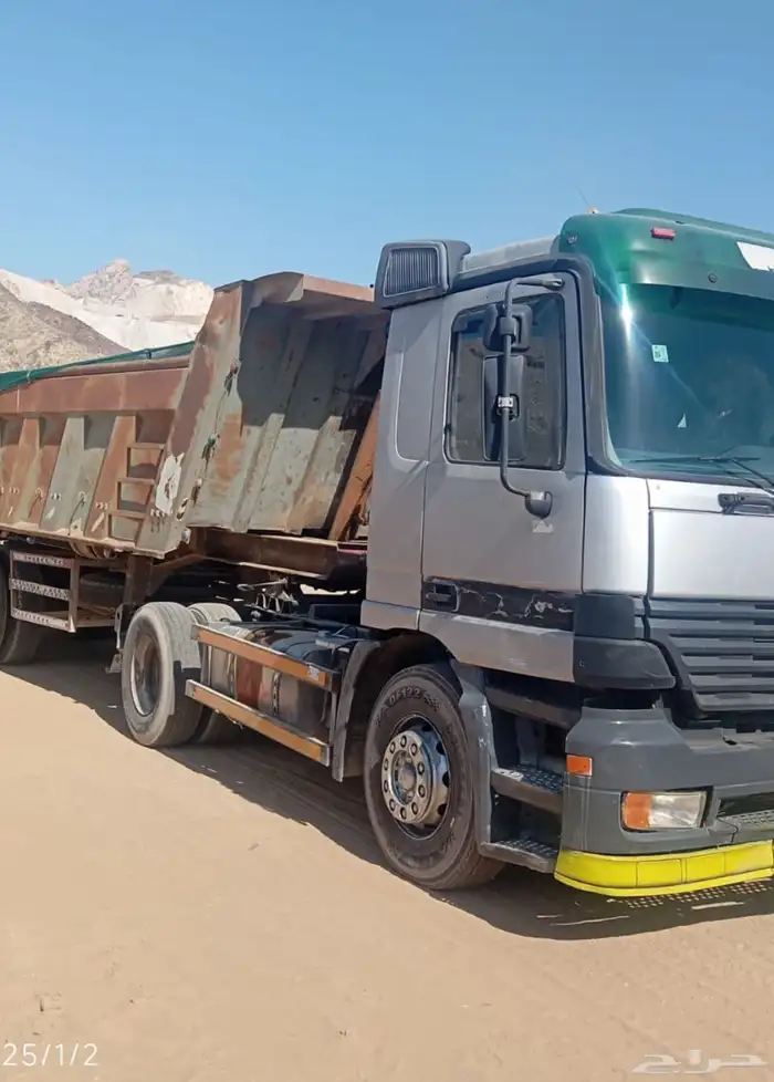 قلابات للإيجار   جاهزين لنقل الردم والمواد 0