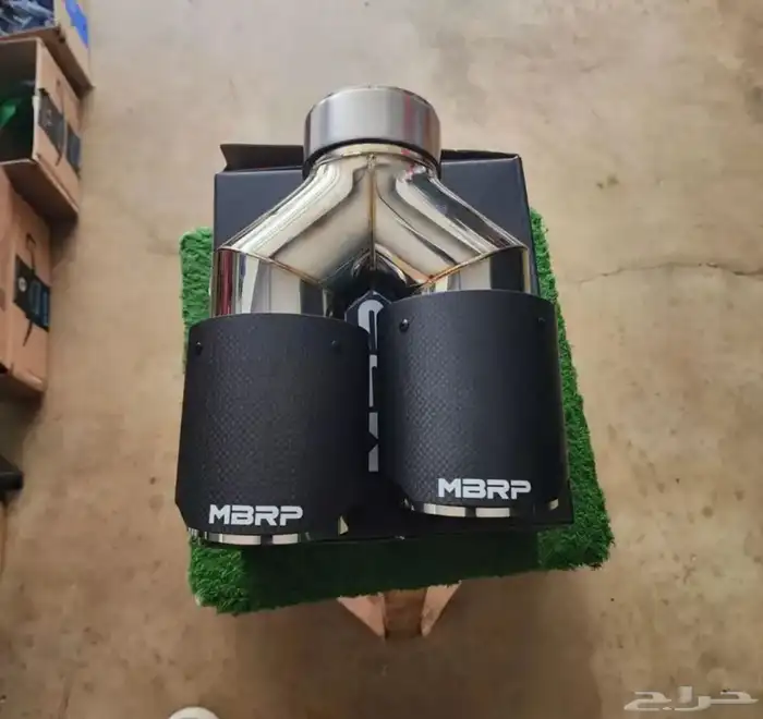 دودج تشالنجر هليكات مخارج كربون فيبر MBRP 3