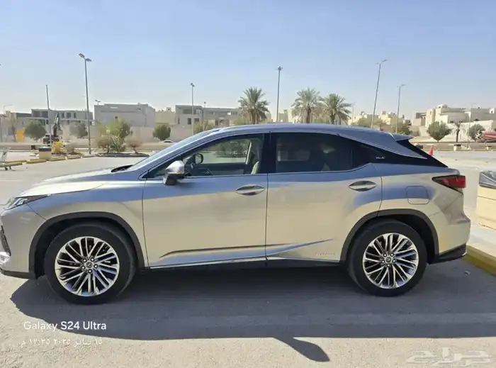لكزس RX450 هايبرد 2