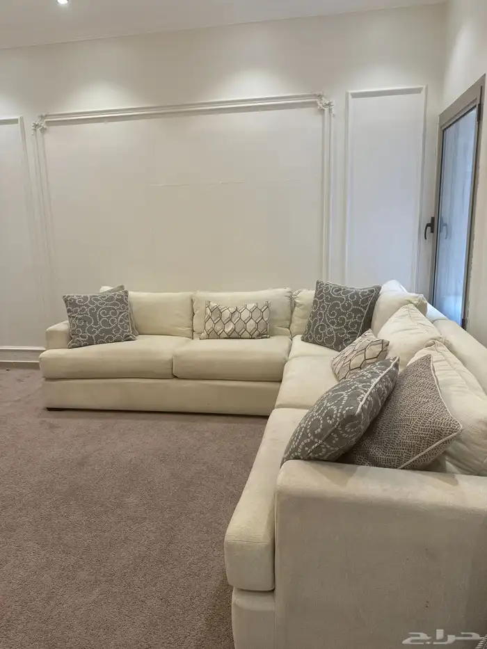 كنب للبيع ب2000 قابل لتفاوض 0