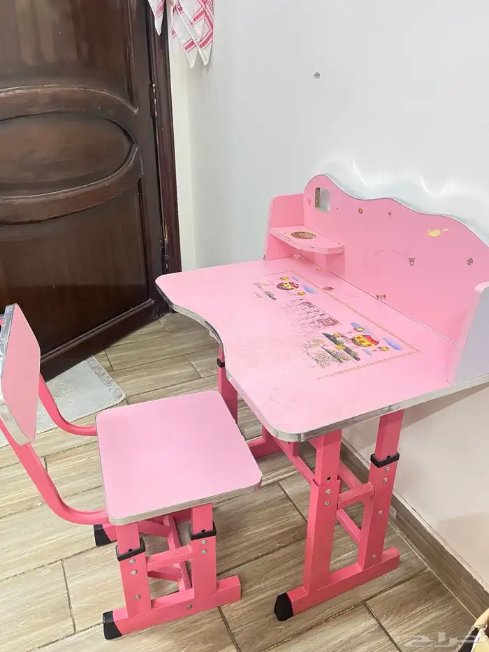 طاولة اطفال 3