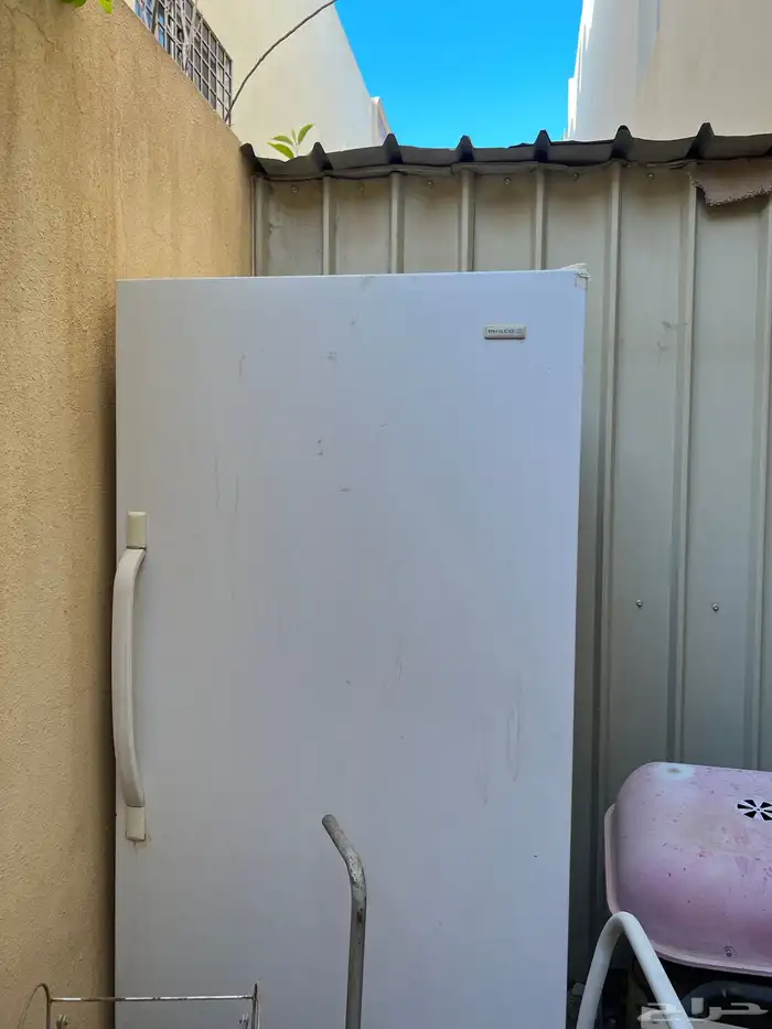 ثلاجة 0