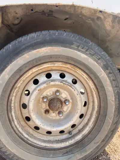 للبيع جنوط هايلوكس 0