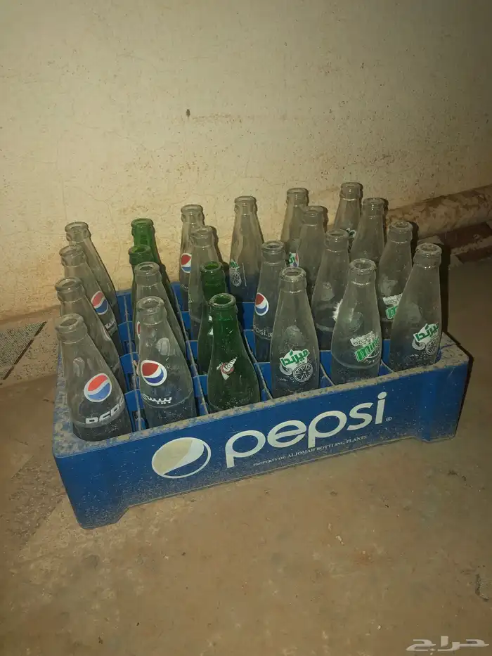 للبيع بطاريه سياره و سلت ببسي قديمه 0