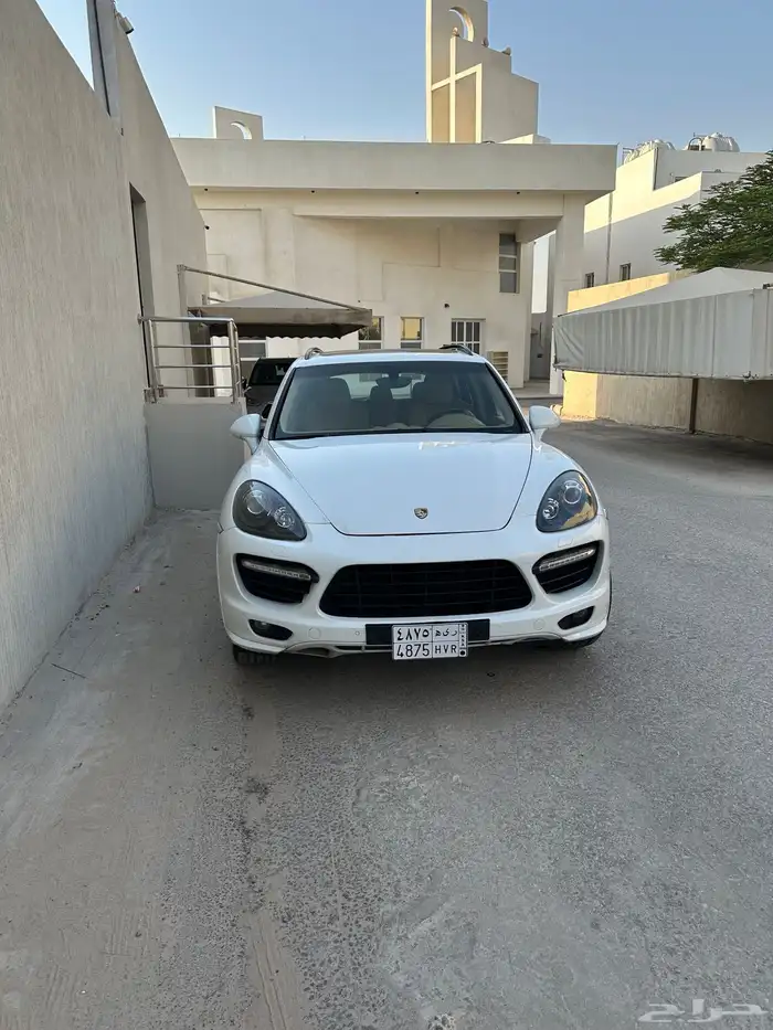بورش كيان GTS 2013 نظيف( تم البيع تم البيع ) 1