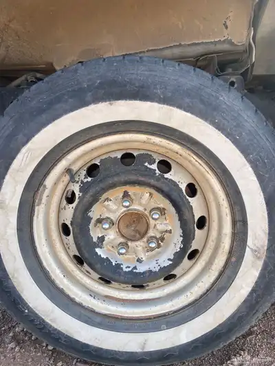 للبيع جنوط هايلوكس 3
