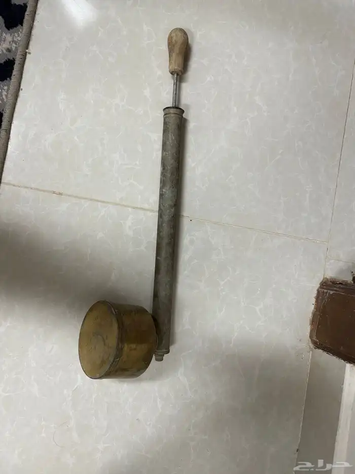 اداة رش نحاس قديمه ونادره 1
