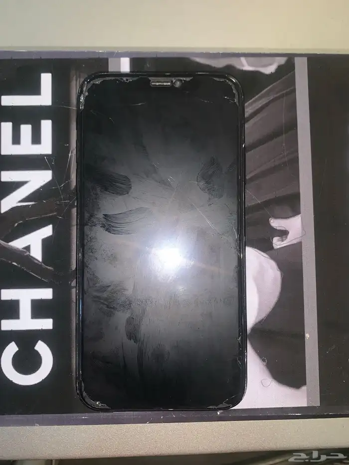 آيفون xR 1