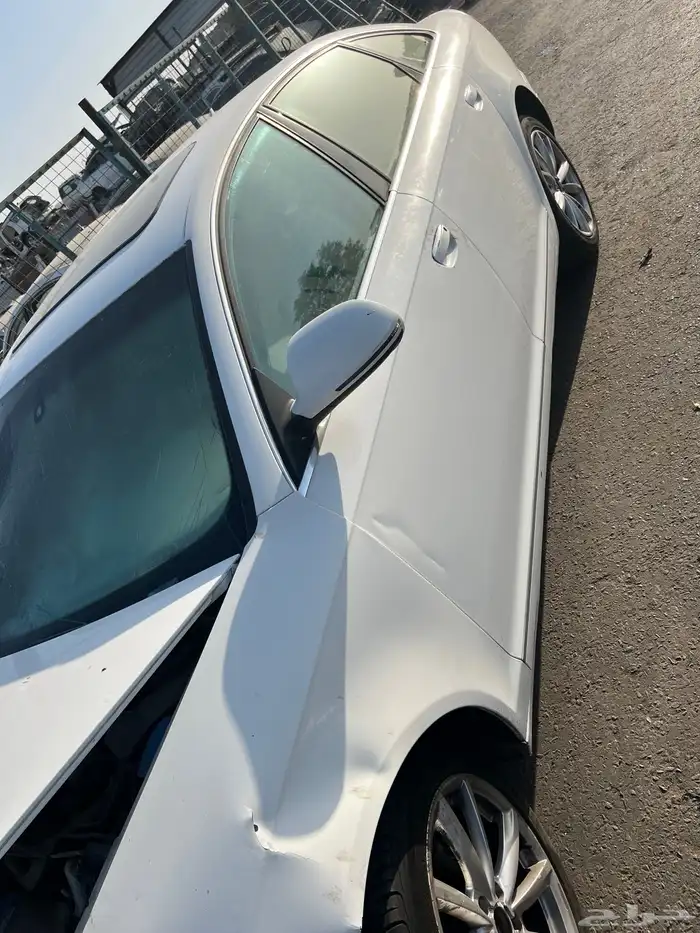 يوجد قطع غيار سيارات اودي A8L  A4  A8  A6 2008 2009 8