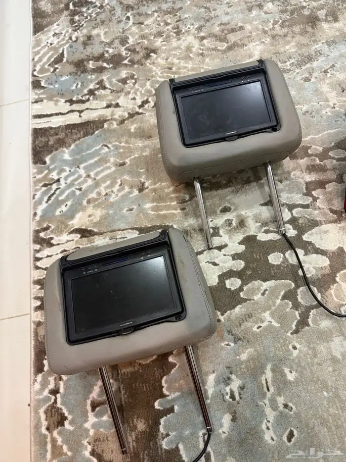 اصطب لكزس 460 يمين اصلي و مساند راس بشاشات 4