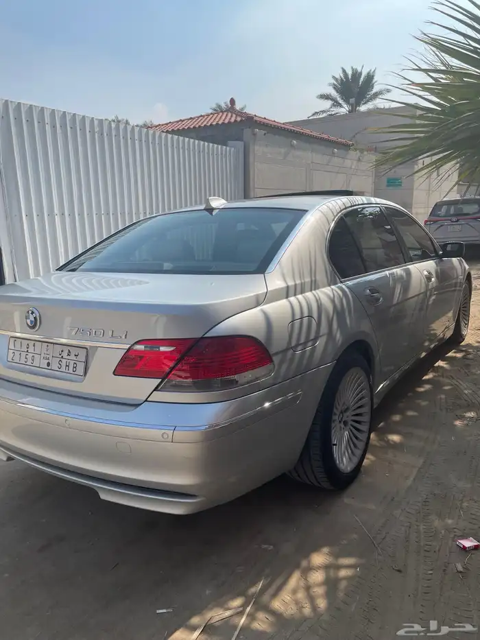 للبيع بي ام 750 2007 3