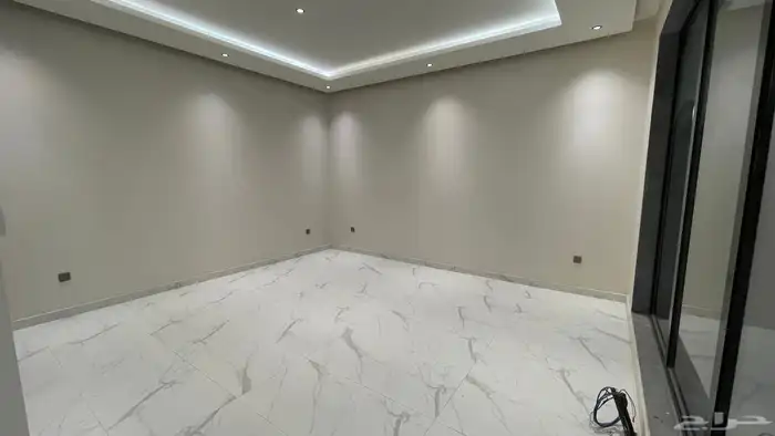 فيلا فاخره للأجار 4