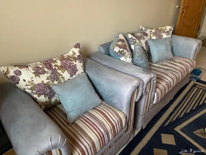 طقم كنب أنتريه كامل حالة جديدة جدا لم يستخدم نهائيا 7