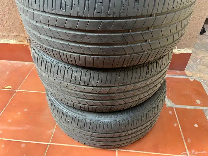 4 كفرات بريجستون نظيفه 4