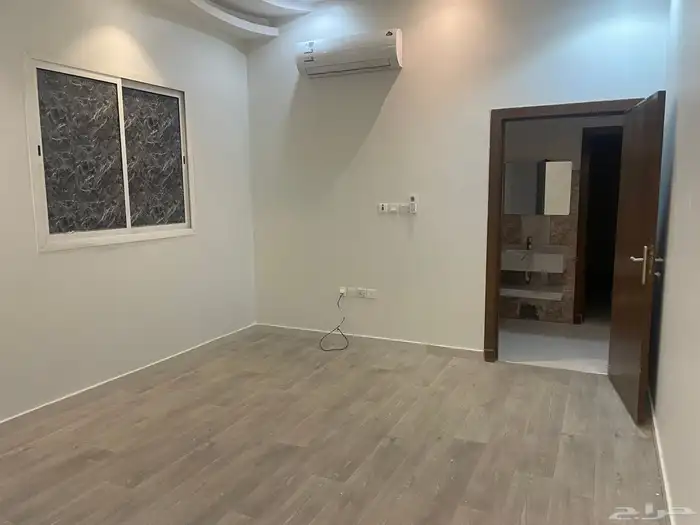 شقة بفله للايجار 2