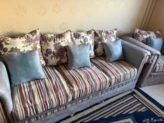 طقم كنب أنتريه كامل حالة جديدة جدا لم يستخدم نهائيا 1