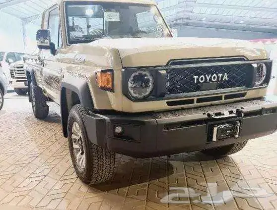 تتوفر فئات تويوتا شاص 2025 اصفار لمبيعات النقد والبنك 19