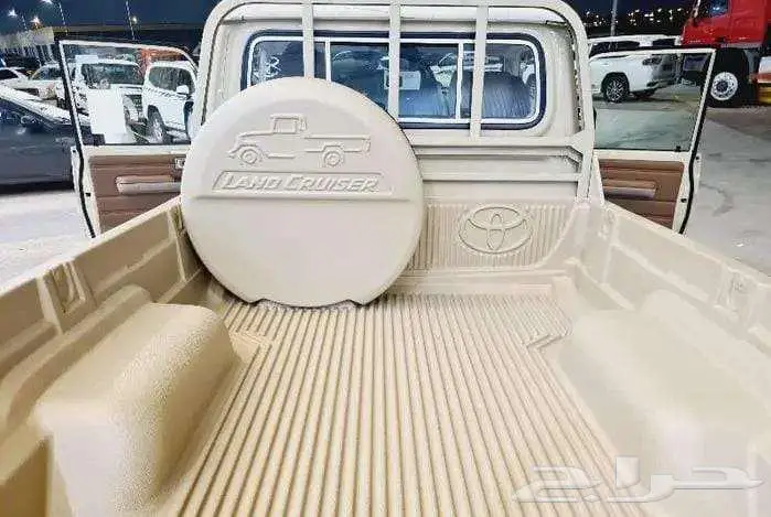 تتوفر فئات تويوتا شاص 2025 اصفار لمبيعات النقد والبنك 14