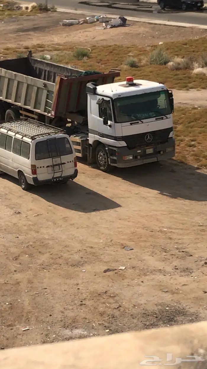 باص هايس تويوتا  موديل 2000 1