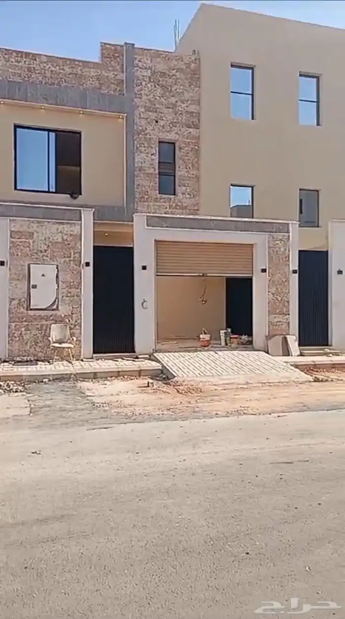 ادوار ارضية للبيع حي العريجاء الغربي 0