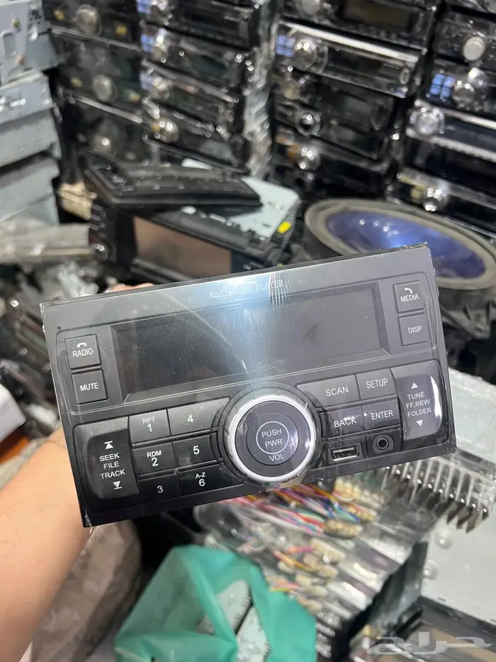 مسجل نيسان بترول فيه بلوتوث 0