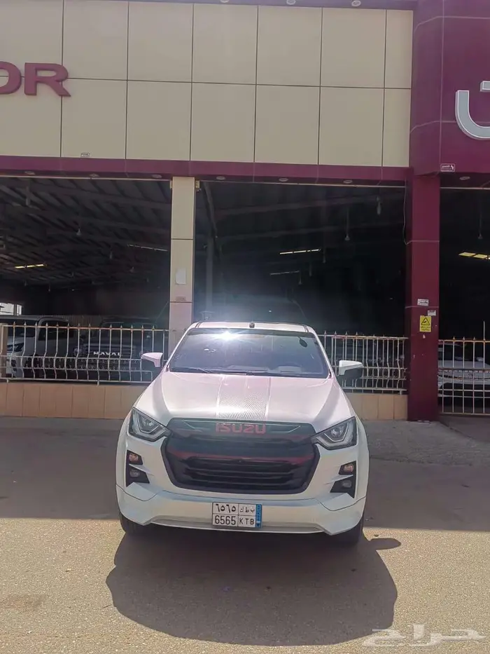 ايسوزو ديماكس غمارتين 2024 GT 1