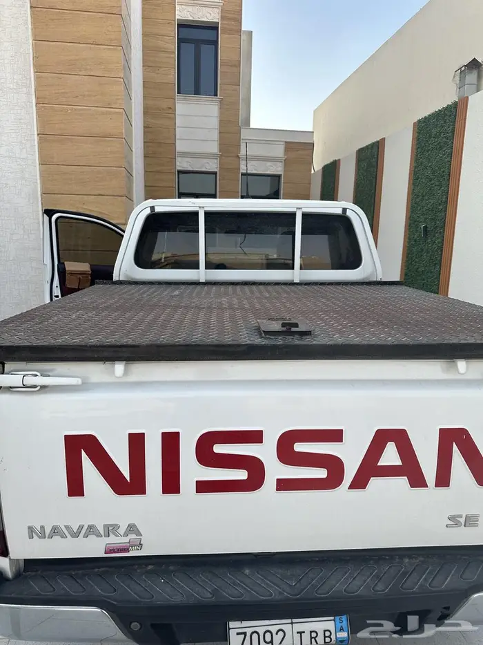 غطاء حوض يركب على النفارا 0