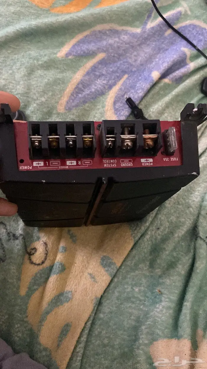 جهرا اوفر حق سماعات إضافيه في السياره قوت الاجهاز 500 واط 2