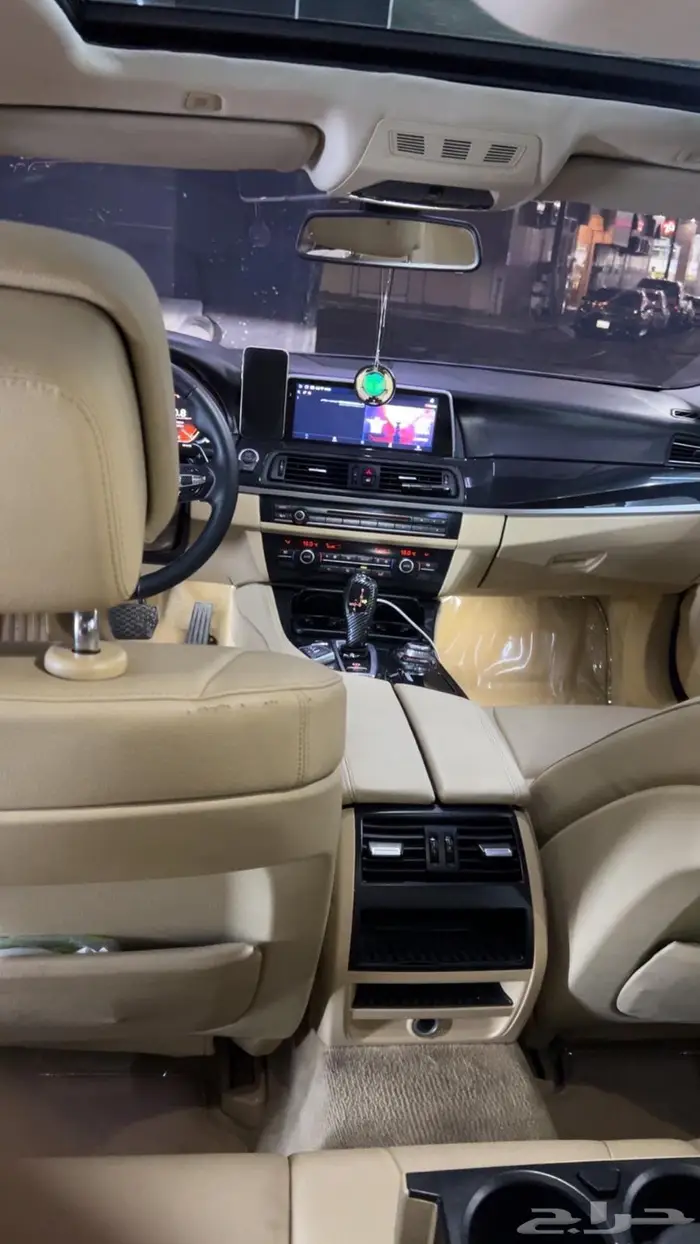 بي ام دبليو 520i 4