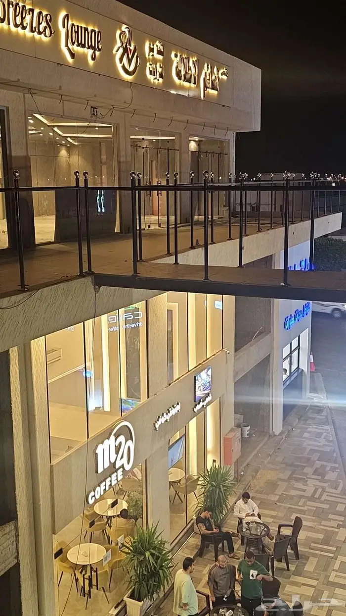 مجمع تجاري للبيع او للايجار احدرفيده 0
