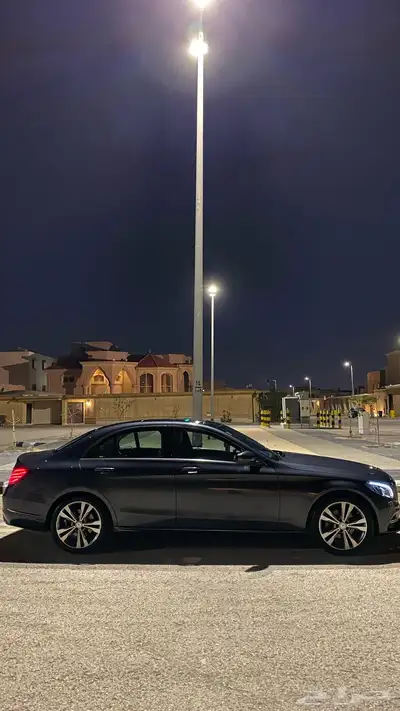 مرسيدس c200 2015 21