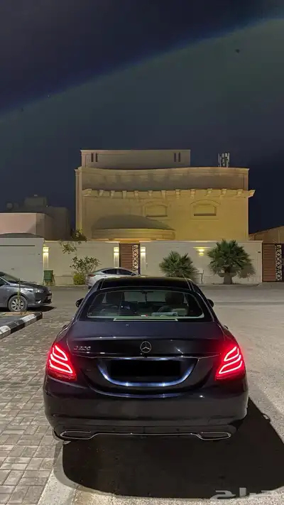 مرسيدس c200 2015 12