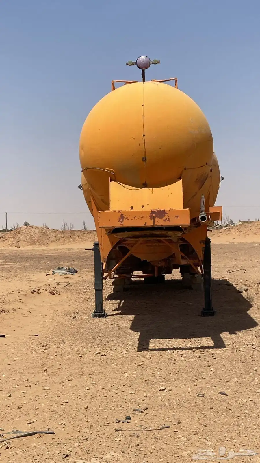 بلكر اسمنت للبيع عدد 2 مع ماطور 11
